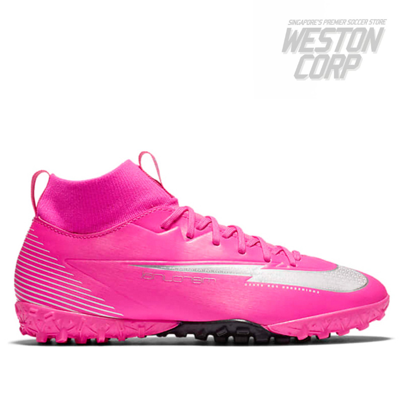 Jr Superfly 7 Academy KM TF Rosa Weston Corporation