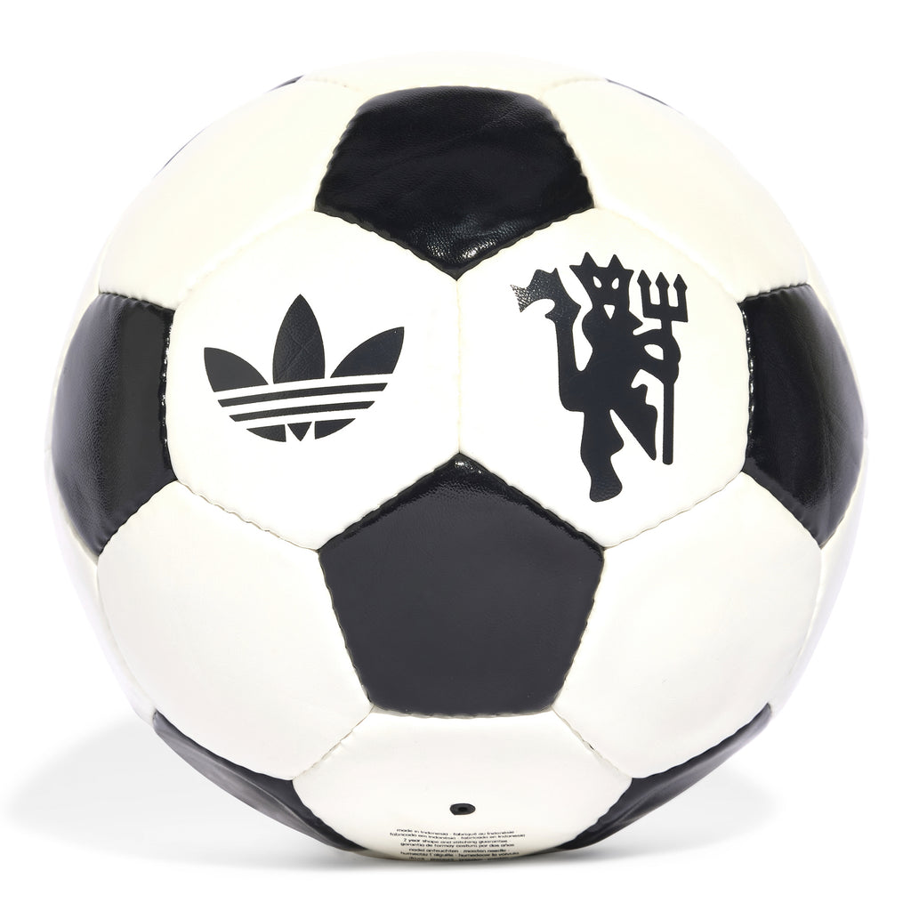 Manchester United 2024-25 Club Trefoil Ball