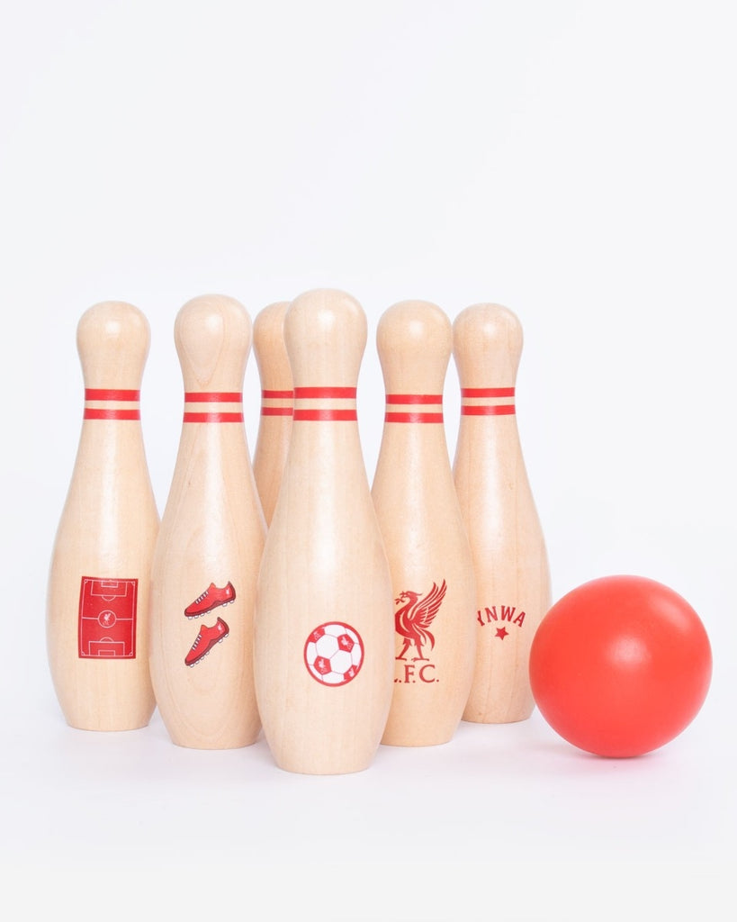 LFC Wooden Skittles & Ball Set