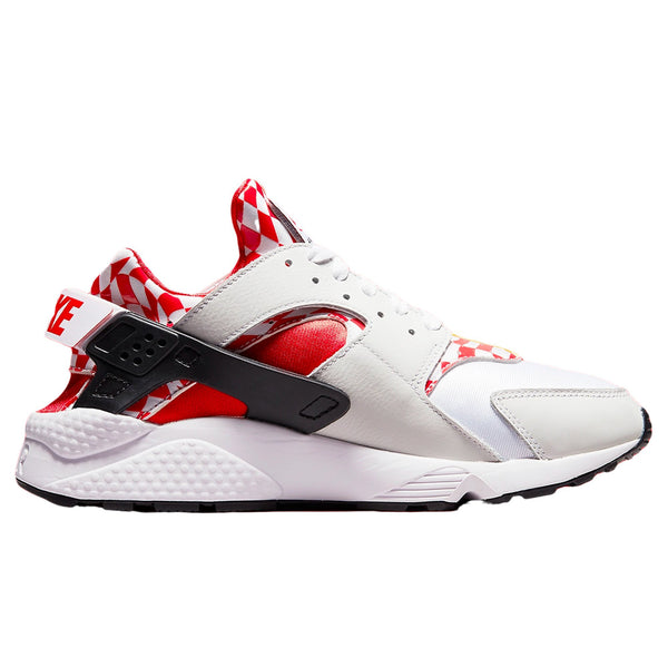 Nike air huarache on sale female